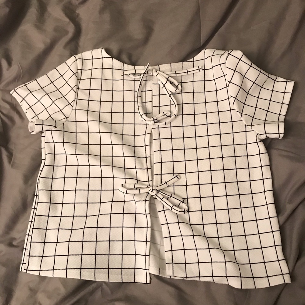 blouse - Picture 2 of 2